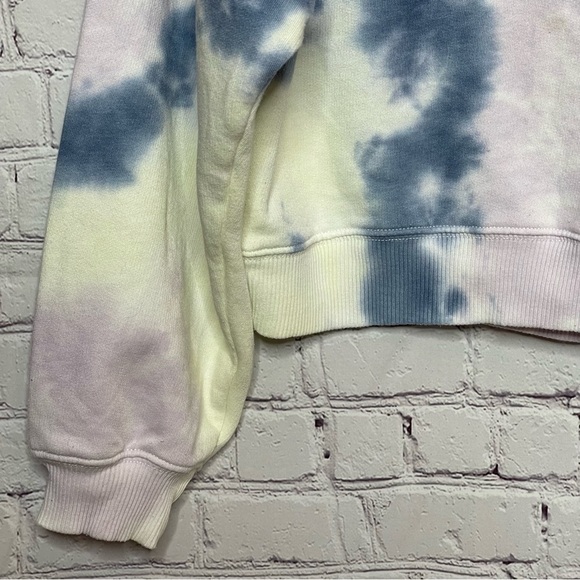 American Eagle Tie Dye Pullover Sweatshirt size Medium - Picture 2 of 9